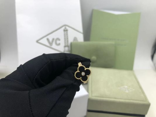 Качество Van Cleef и диамант круга оникса желтого золота кольца Альгамбра года сбора винограда Arpels фабрика