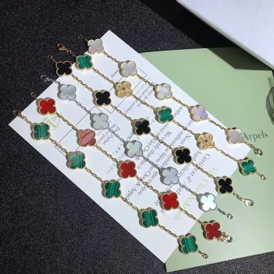 Качество 18K золото Золото персонализированное годом сбора винограда Браслет Van Cleef & Arpels фабрика