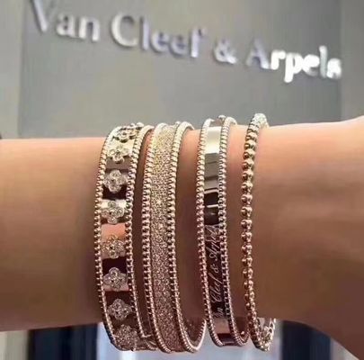 Качество Белой розы браслета подписи Perlee золота 18k средней модели VCA золото реальной желтое фабрика