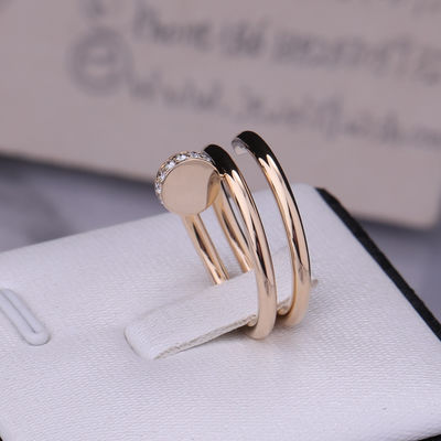 Качество Кольцо ООН Clou Juste ногтя B4211800 в диамантах желтого золота 18k фабрика